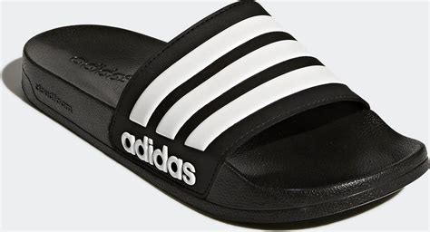 wit zwarte adidas slippers|Adidas sandalen slippers.